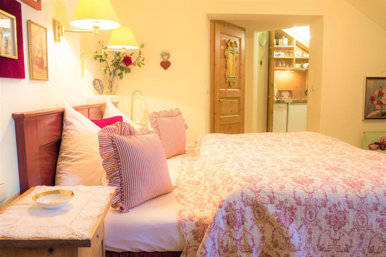 Hannas Alpengruss Apartment & Zimmer Seefeld no Tirol Exterior foto